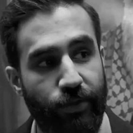 مداحی همه عالم یه طرف حسین زهرا یه طرف حسین طاهری