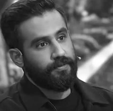 مداحی ایستاده میمیرم حسین طاهری
